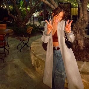 Hey! please go check out my Depop @daniellecohenn